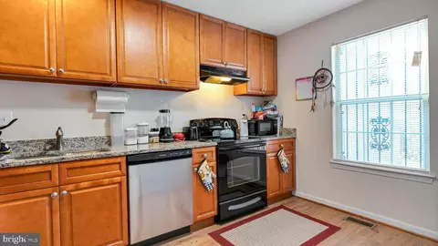 3207 Forest Run Dr, District Heights, MD 20747 photo 10