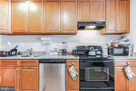 3207 Forest Run Dr, District Heights, MD 20747 photo 11