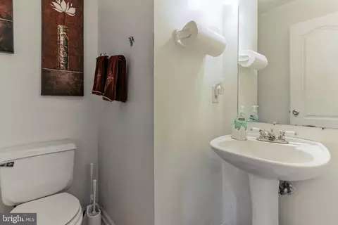 3207 Forest Run Dr, District Heights, MD 20747 photo 12