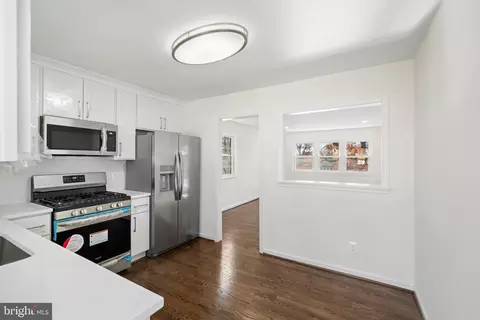 8508 Lindendale Dr, Laurel, MD 20707 photo 19
