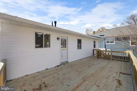 8508 Lindendale Dr, Laurel, MD 20707 photo 29