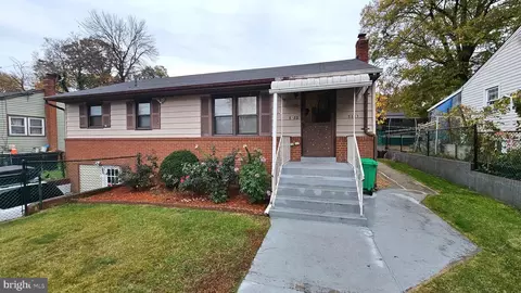 5803 Longfellow St, Riverdale, MD 20737