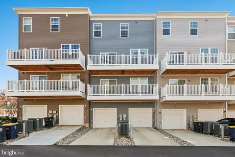 7618 Buzz Aldrin Ln, Lanham, MD 20706 photo 31