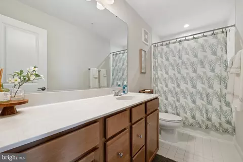 7618 Buzz Aldrin Ln, Lanham, MD 20706 photo 27
