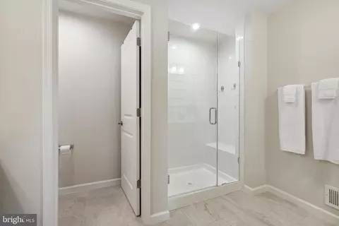 7618 Buzz Aldrin Ln, Lanham, MD 20706 photo 22