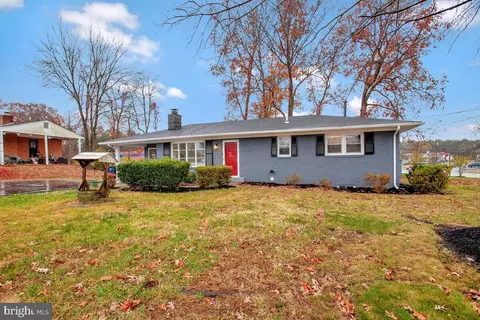 8301 Deborah St, Clinton, MD 20735