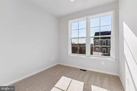 1036 Highpoint Trl, Laurel, MD 20707 photo 14