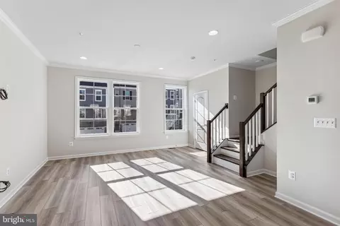 1036 Highpoint Trl, Laurel, MD 20707 photo 7