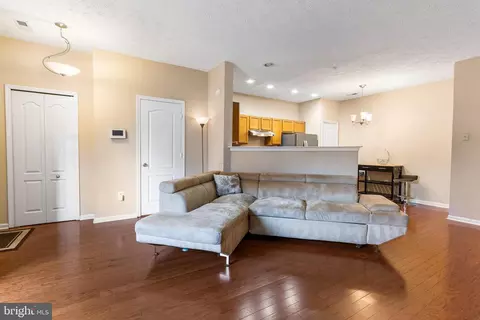 16604 Eldbridge Ln, Bowie, MD 20716 photo 5