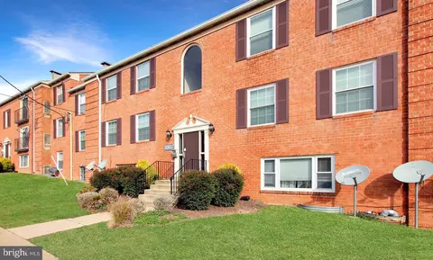 3807 Swann Rd #102, Suitland, MD 20746
