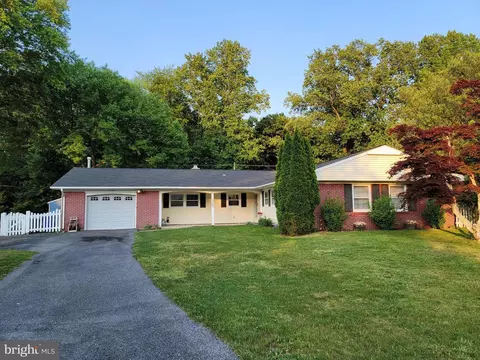 4303 Rosetree Ct, Bowie, MD 20715