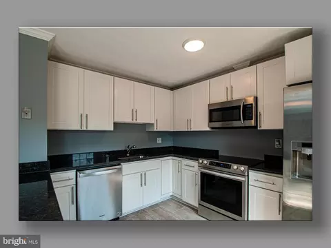 14113 Oakpointe Dr, Laurel, MD 20707 photo 5