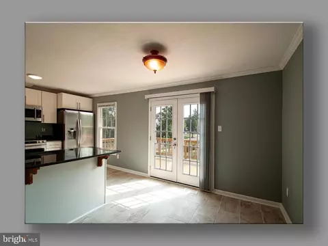 14113 Oakpointe Dr, Laurel, MD 20707 photo 8