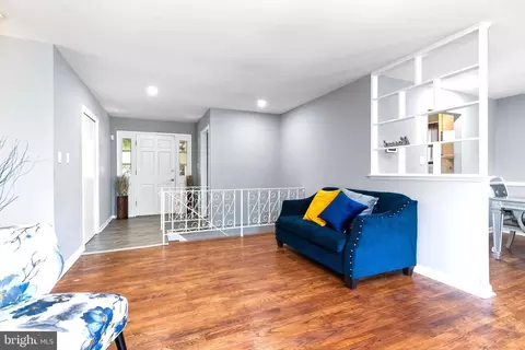 7018 Dower House Rd, Marlboro, MD 20772 photo 4