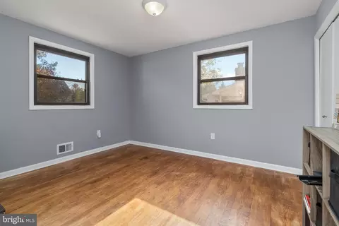 7018 Dower House Rd, Marlboro, MD 20772 photo 15