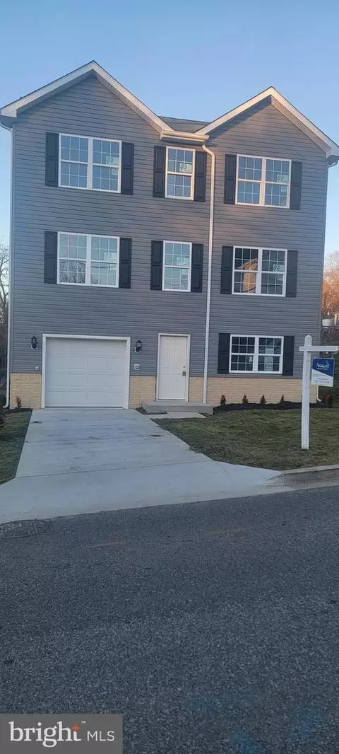 5218 Doppler St, Capitol Heights, MD 20743