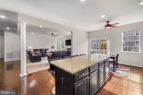 2804 Winterbourne Dr, Marlboro, MD 20774 photo 21