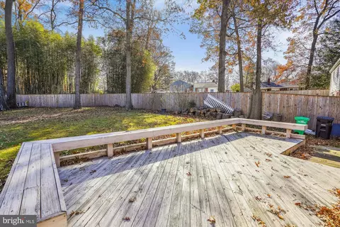 9323 Wellington St, Lanham, MD 20706 photo 29