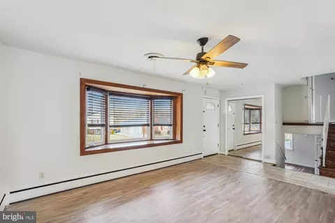9323 Wellington St, Lanham, MD 20706 photo 7