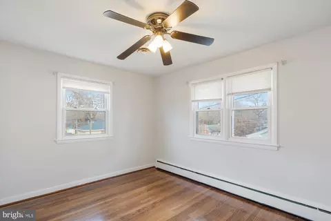 9323 Wellington St, Lanham, MD 20706 photo 15