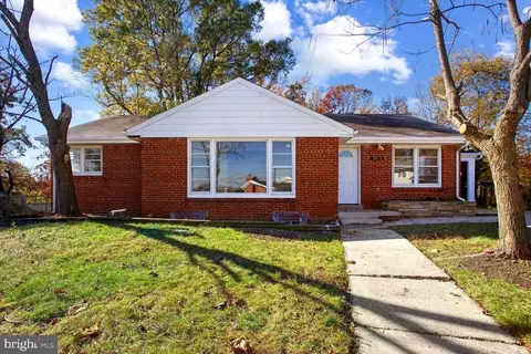 2613 Brooks Dr, Suitland, MD 20746