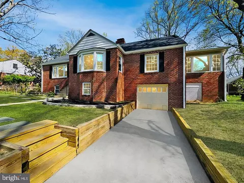 5406 Knoxville Dr, College Park, MD 20740