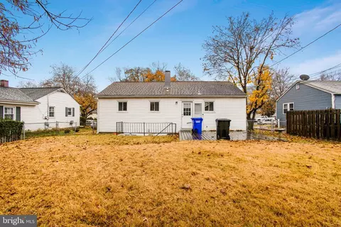 1013 Harrison Dr, Laurel, MD 20707 photo 7