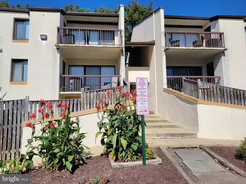10104 Campus Way S #302-3A, Marlboro, MD 20774