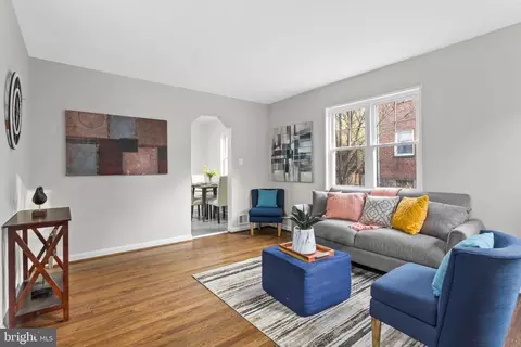 4415 34th St, Brentwood, MD 20722