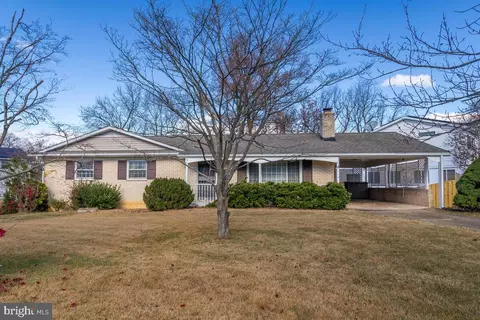 7110 Dower House Rd, Marlboro, MD 20772