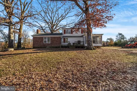 12201 Lusbys Ln, Brandywine, MD 20613