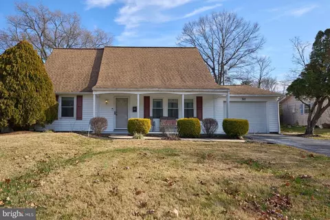 3111 Trinity Dr, Bowie, MD 20715 photo 3