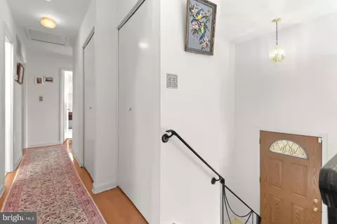 8508 Chervil Rd, Lanham, MD 20706 photo 2