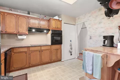 8508 Chervil Rd, Lanham, MD 20706 photo 11