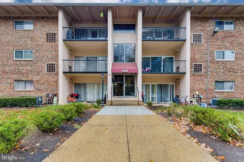 5540 Karen Elaine Dr #1641, New Carrollton, MD 20784
