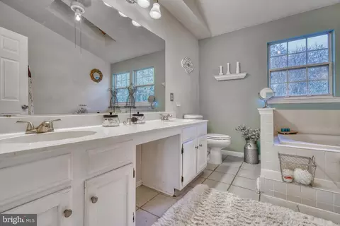 Bath - 11614 Waesche Dr, Bowie, MD 20721 photo 7 of 11