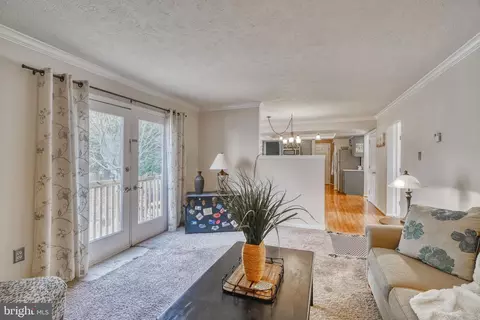 Living - 11614 Waesche Dr, Bowie, MD 20721 photo 6 of 6