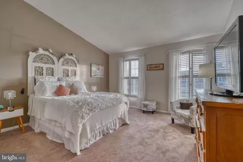 Bedroom - 11614 Waesche Dr, Bowie, MD 20721 photo 10 of 12
