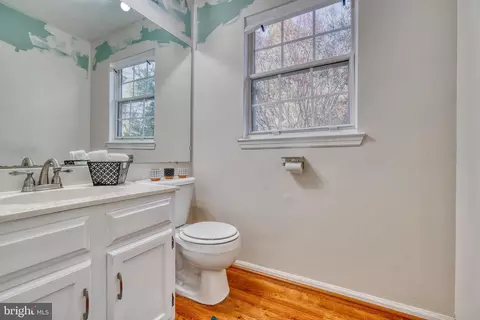 Bath - 11614 Waesche Dr, Bowie, MD 20721 photo 1 of 11