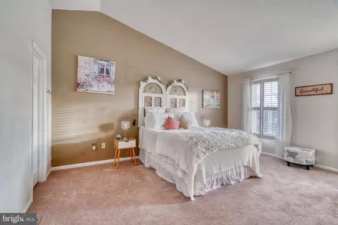 Bedroom - 11614 Waesche Dr, Bowie, MD 20721 photo 9 of 12