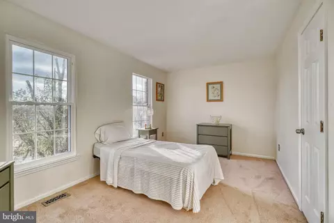 Bedroom - 11614 Waesche Dr, Bowie, MD 20721 photo 5 of 12