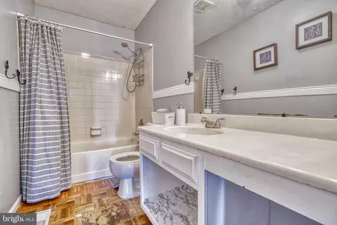 Bath - 11614 Waesche Dr, Bowie, MD 20721 photo 4 of 11