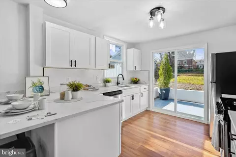 6012 44th Ave, Hyattsville, MD 20781 photo 12