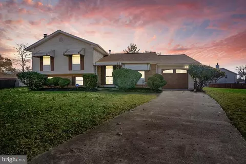 1705 Anna Ct, Hyattsville, MD 20782