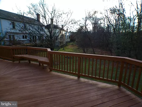 8809 Admiral Dr, Laurel, MD 20708 photo 46