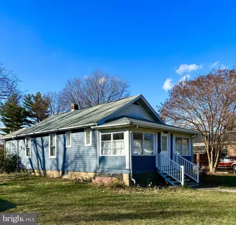 2519 Shadyside Ave, Suitland, MD 20746