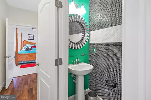 13003 Contee Manor Rd, Bowie, MD 20721 photo 41