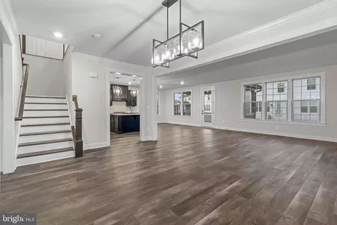 207 Crow Branch Pl, Laurel, MD 20708 photo 10