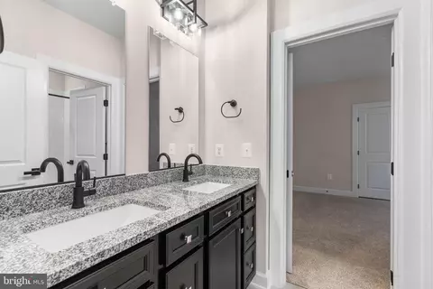 207 Crow Branch Pl, Laurel, MD 20708 photo 14