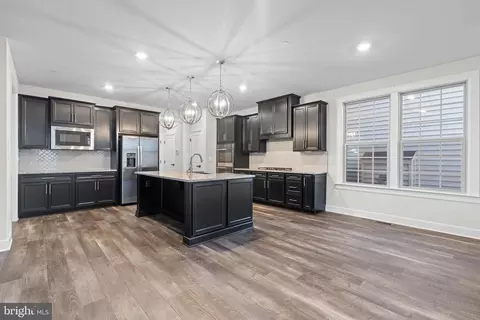 207 Crow Branch Pl, Laurel, MD 20708 photo 7